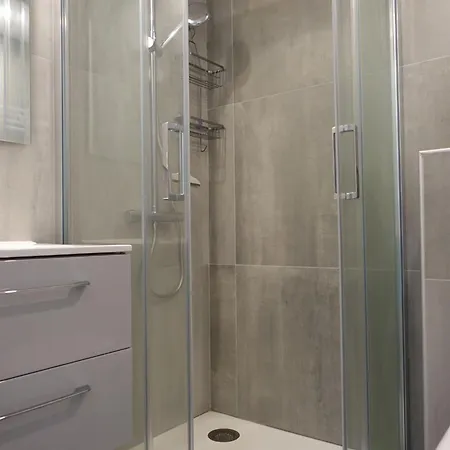 Lägenhet Les Bastides - O4 259 By Interhome Saint-Raphaël