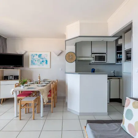 Apartamento Les Bastides - O4 259 By Interhome Saint-Raphaël